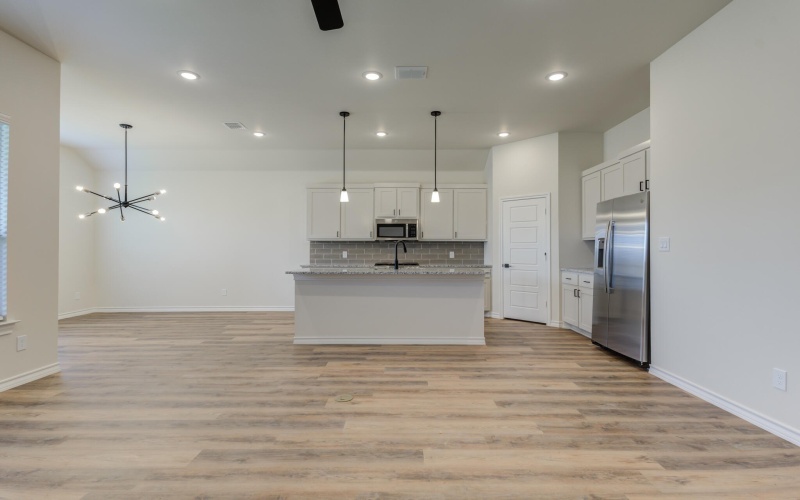 7018 25th Street, Lubbock, TX 79407, 3 Habitaciones Habitaciones , ,2 BañosBaños,Residential,En Venta,7018 25th Street,202556575