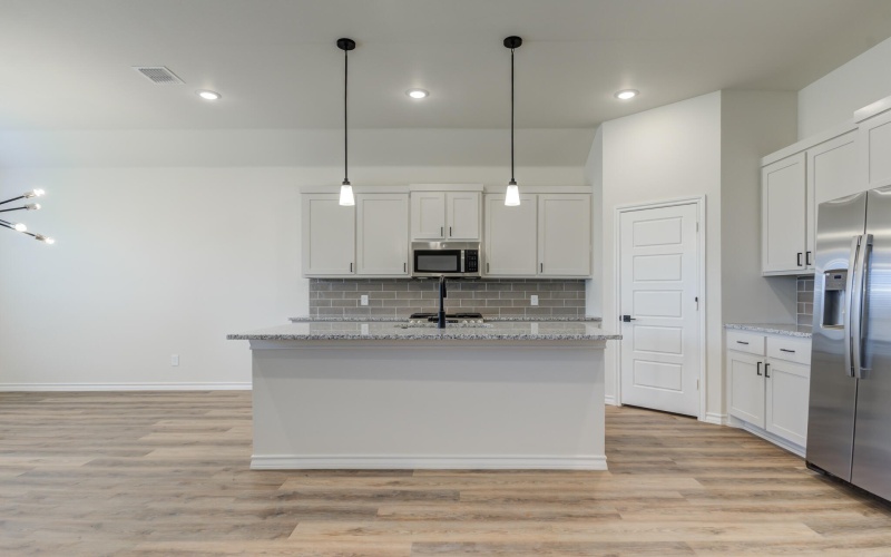 7018 25th Street, Lubbock, TX 79407, 3 Habitaciones Habitaciones , ,2 BañosBaños,Residential,En Venta,7018 25th Street,202556575