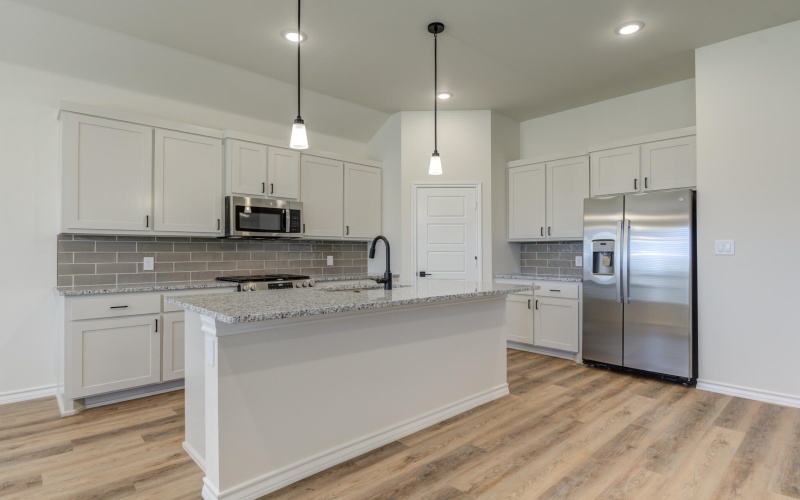 7018 25th Street, Lubbock, TX 79407, 3 Habitaciones Habitaciones , ,2 BañosBaños,Residential,En Venta,7018 25th Street,202556575