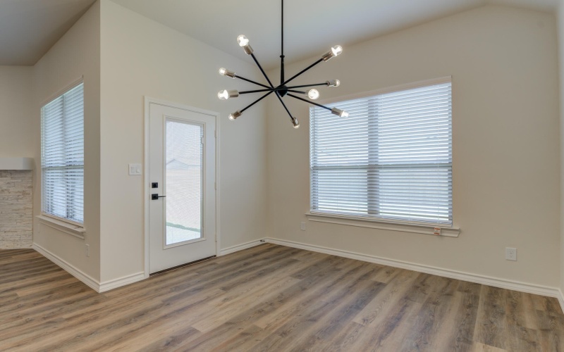 7018 25th Street, Lubbock, TX 79407, 3 Habitaciones Habitaciones , ,2 BañosBaños,Residential,En Venta,7018 25th Street,202556575