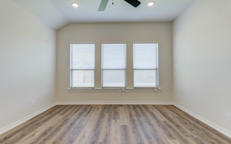 7018 25th Street, Lubbock, TX 79407, 3 Habitaciones Habitaciones , ,2 BañosBaños,Residential,En Venta,7018 25th Street,202556575