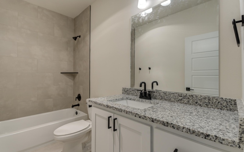7018 25th Street, Lubbock, TX 79407, 3 Habitaciones Habitaciones , ,2 BañosBaños,Residential,En Venta,7018 25th Street,202556575