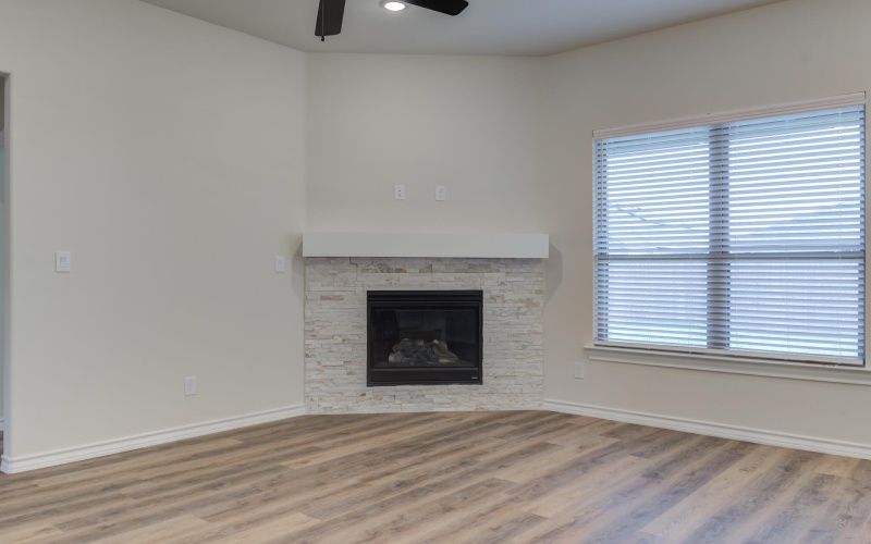 7018 25th Street, Lubbock, TX 79407, 3 Habitaciones Habitaciones , ,2 BañosBaños,Residential,En Venta,7018 25th Street,202556575