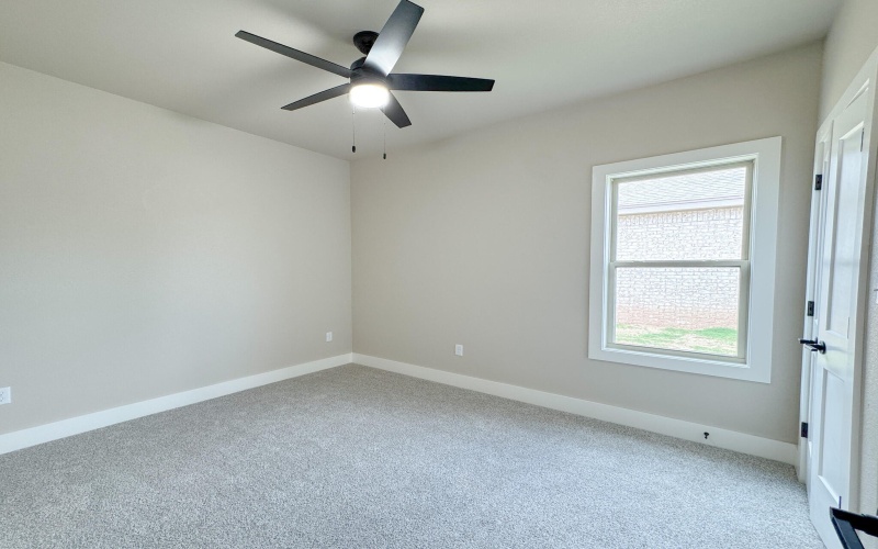 5816 Venita Avenue, Lubbock, TX 79407, 3 Habitaciones Habitaciones , ,2 BañosBaños,Residential,En Venta,5816 Venita Avenue,202556605