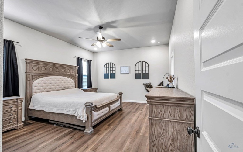 300 Farmstead Lane, Odessa, TX 79765, 4 Bedrooms Bedrooms, ,2 BathroomsBathrooms,Residential,For Sale,300 Farmstead Lane,161068