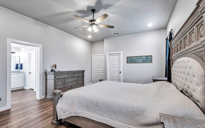 300 Farmstead Lane, Odessa, TX 79765, 4 Bedrooms Bedrooms, ,2 BathroomsBathrooms,Residential,For Sale,300 Farmstead Lane,161068