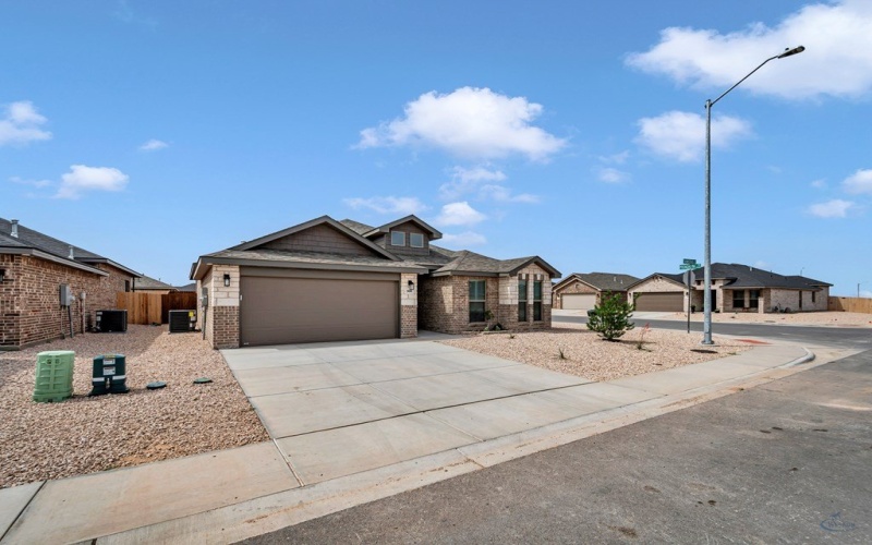 300 Farmstead Lane, Odessa, TX 79765, 4 Bedrooms Bedrooms, ,2 BathroomsBathrooms,Residential,For Sale,300 Farmstead Lane,161068