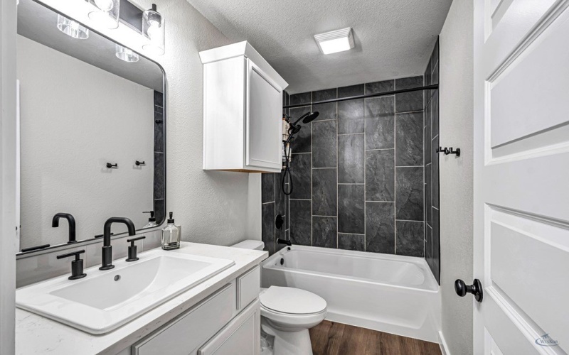 300 Farmstead Lane, Odessa, TX 79765, 4 Bedrooms Bedrooms, ,2 BathroomsBathrooms,Residential,For Sale,300 Farmstead Lane,161068