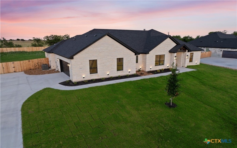 8167 Travertine Lane, Temple, TX 76502, 3 Bedrooms Bedrooms, ,2 BathroomsBathrooms,Residential,For Sale,8167 Travertine Lane,583916