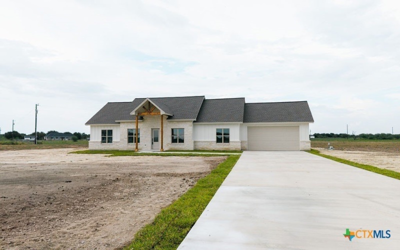 156 Essence Drive, Victoria, TX 77904, 3 Habitaciones Habitaciones , ,2 BañosBaños,Residential,En Venta,156 Essence Drive,0,583965