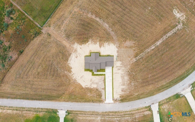 156 Essence Drive, Victoria, TX 77904, 3 Habitaciones Habitaciones , ,2 BañosBaños,Residential,En Venta,156 Essence Drive,0,583965
