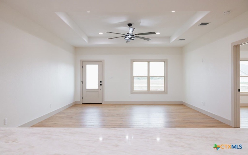 156 Essence Drive, Victoria, TX 77904, 3 Habitaciones Habitaciones , ,2 BañosBaños,Residential,En Venta,156 Essence Drive,0,583965