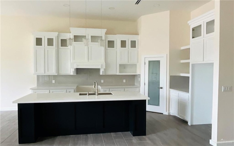 1510 Helen Drive, Weslaco, TX 78596, 4 Habitaciones Habitaciones , ,3 BañosBaños,Residential,En Venta,1510 Helen Drive,474150
