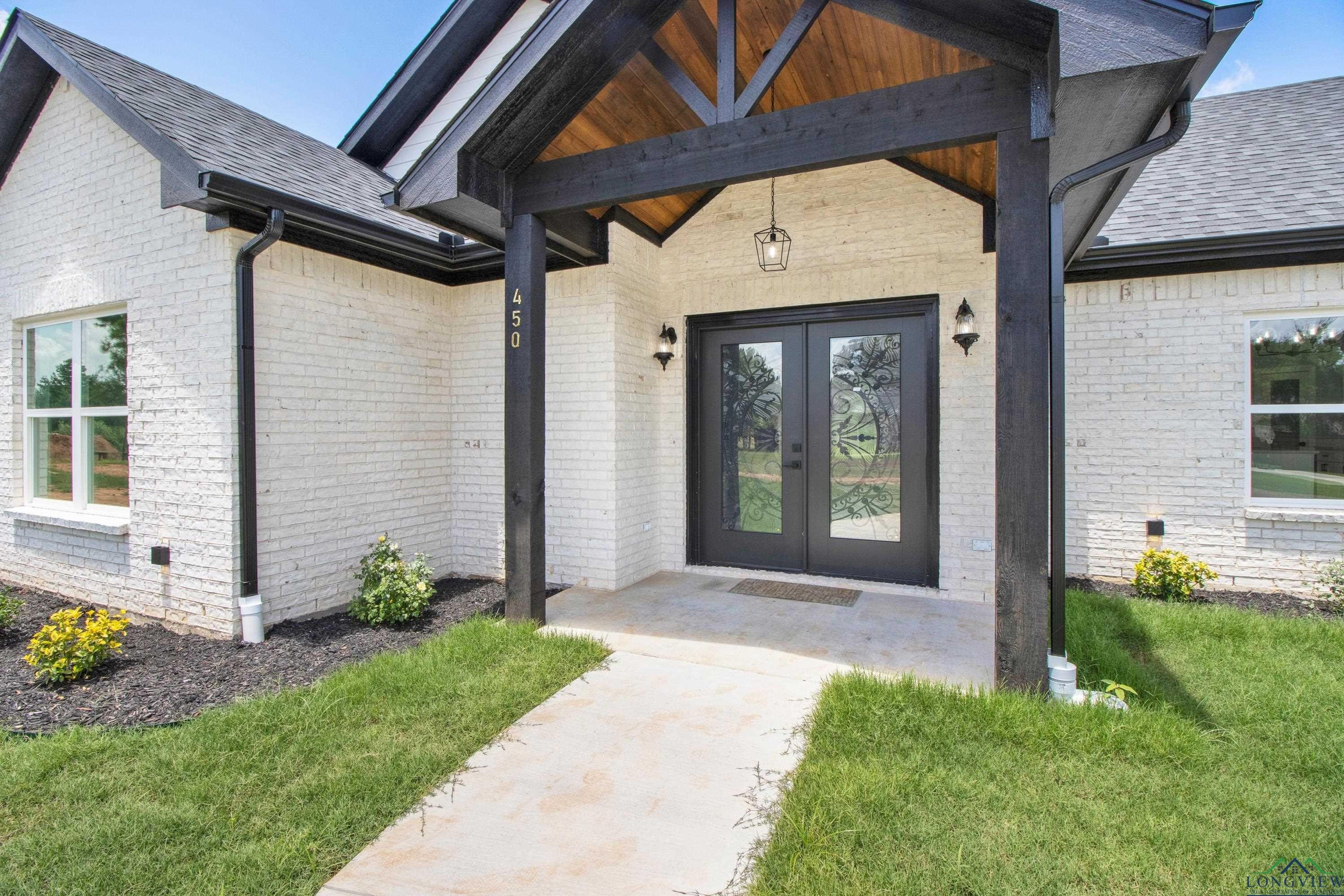 450 Ann St, Kilgore, TX 75662, 3 Bedrooms Bedrooms, ,2 BathroomsBathrooms,Residential,For Sale,450 Ann St,20254274