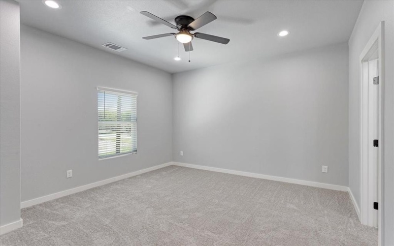 1305 Mill Street #4, Gainesville, TX 76240, 8 Bedrooms Bedrooms, ,8 BathroomsBathrooms,Residential Multi Family,For Sale,1305 Mill Street,20890426