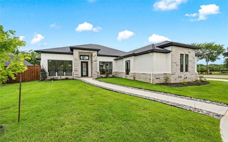 7900 Turner Drive, North Richland Hills, TX 76182, 4 Habitaciones Habitaciones , ,3 BañosBaños,Residential,En Venta,7900 Turner Drive,20949455