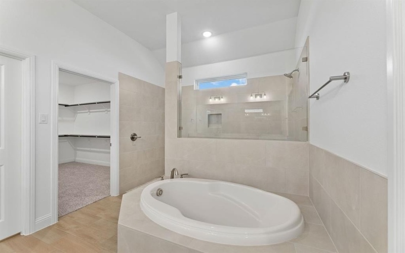 2109 Briarwood Drive, Bridgeport, TX 76426, 4 Habitaciones Habitaciones , ,2 BañosBaños,Residential,En Venta,2109 Briarwood Drive,0,20975309