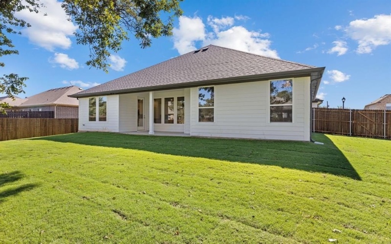 2109 Briarwood Drive, Bridgeport, TX 76426, 4 Habitaciones Habitaciones , ,2 BañosBaños,Residential,En Venta,2109 Briarwood Drive,0,20975309