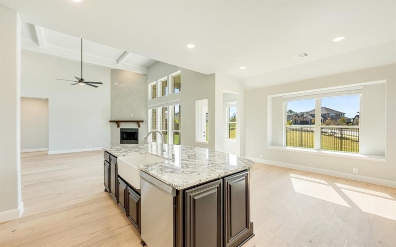 5202 Rowlan Row, Midlothian, TX 76065, 4 Habitaciones Habitaciones , ,3 BañosBaños,Residential,En Venta,5202 Rowlan Row,20975334