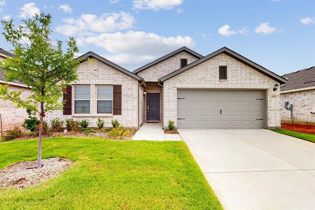 14054 Ladbroke Street, Pilot Point, TX 76258, 4 Habitaciones Habitaciones , ,3 BañosBaños,Residential,En Venta,14054 Ladbroke Street,20975433