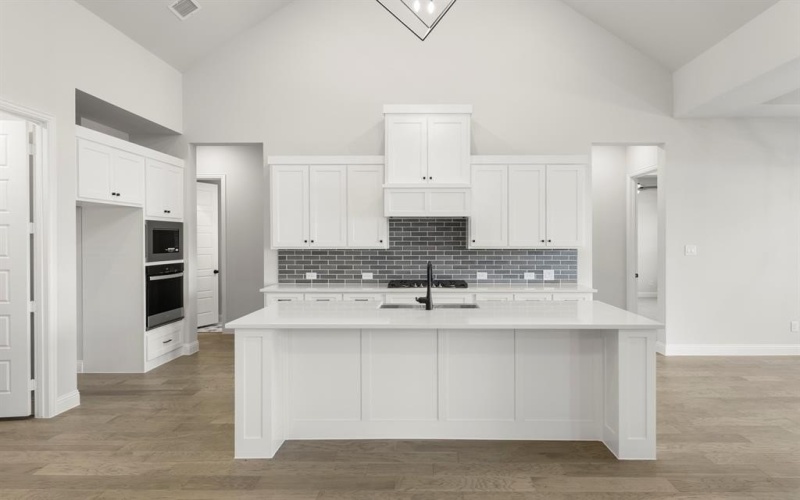 320 Bee Balm Road, McKinney, TX 75071, 4 Habitaciones Habitaciones , ,5 BañosBaños,Residential,En Venta,320 Bee Balm Road,0,20975459