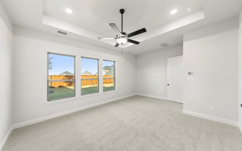 320 Bee Balm Road, McKinney, TX 75071, 4 Habitaciones Habitaciones , ,5 BañosBaños,Residential,En Venta,320 Bee Balm Road,0,20975459