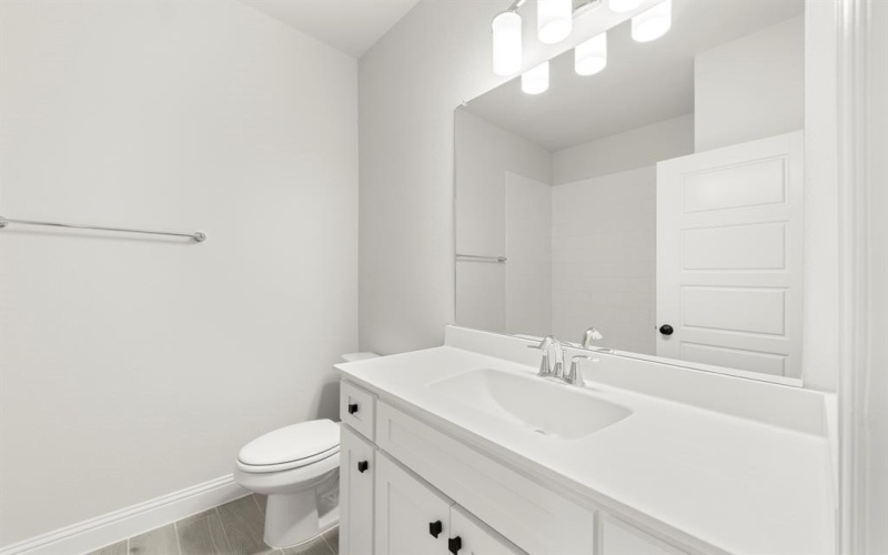 320 Bee Balm Road, McKinney, TX 75071, 4 Habitaciones Habitaciones , ,5 BañosBaños,Residential,En Venta,320 Bee Balm Road,0,20975459