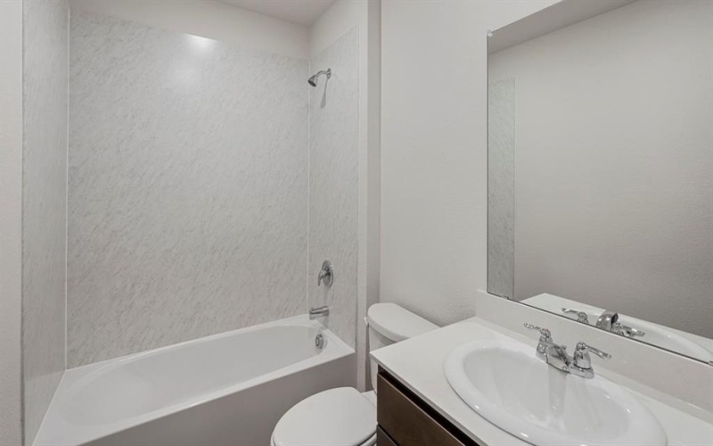 921 Parksville Drive, Ferris, TX 75125, 4 Habitaciones Habitaciones , ,2 BañosBaños,Residential,En Venta,921 Parksville Drive,20975508