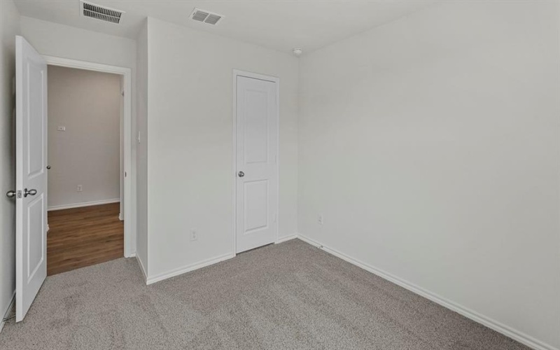921 Parksville Drive, Ferris, TX 75125, 4 Habitaciones Habitaciones , ,2 BañosBaños,Residential,En Venta,921 Parksville Drive,20975508