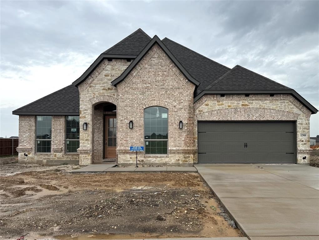 12908 Little Wolf Drive, Godley, TX 76044, 4 Bedrooms Bedrooms, ,2 BathroomsBathrooms,Residential,For Sale,12908 Little Wolf Drive,20975616