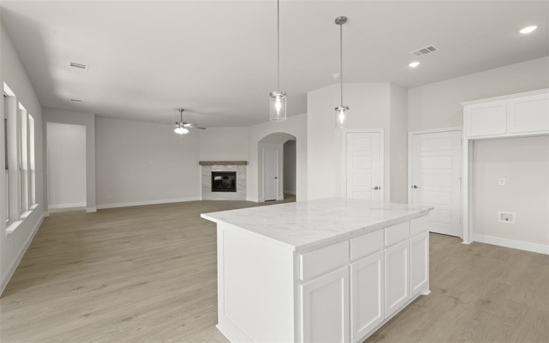 428 Burrow Drive, Waxahachie, TX 75167, 3 Bedrooms Bedrooms, ,2 BathroomsBathrooms,Residential,For Sale,428 Burrow Drive,20975645