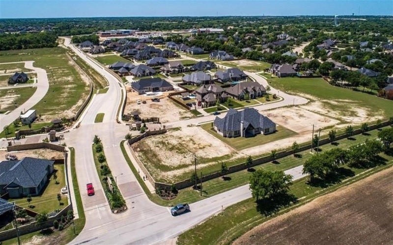 2401 Shane Drive, Midlothian, TX 76065, 4 Habitaciones Habitaciones , ,3 BañosBaños,Residential,En Venta,2401 Shane Drive,20975648
