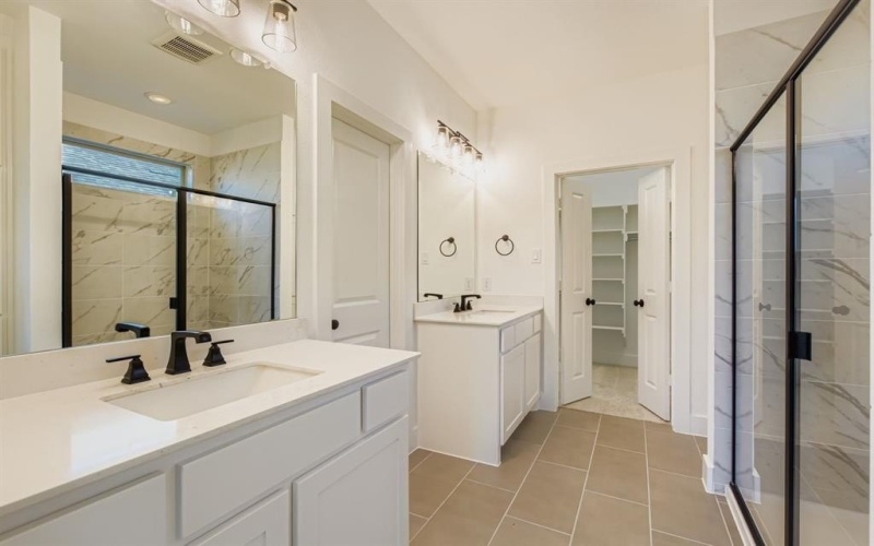 809 Willow Stream Drive, Lavon, TX 75166, 4 Habitaciones Habitaciones , ,5 BañosBaños,Residential,En Venta,809 Willow Stream Drive,0,20975728