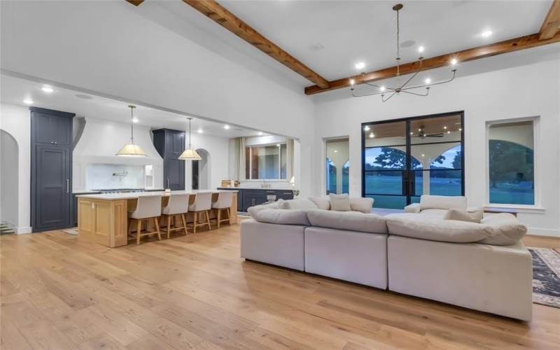 4020 Highland Oaks Lane, Cleburne, TX 76031, 4 Bedrooms Bedrooms, ,3 BathroomsBathrooms,Residential,For Sale,4020 Highland Oaks Lane,20975733