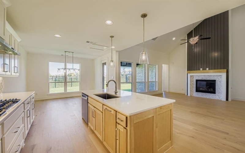 2124 Ten Mile Creek Road, Celina, TX 75009, 4 Habitaciones Habitaciones , ,3 BañosBaños,Residential,En Venta,2124 Ten Mile Creek Road,0,20975785