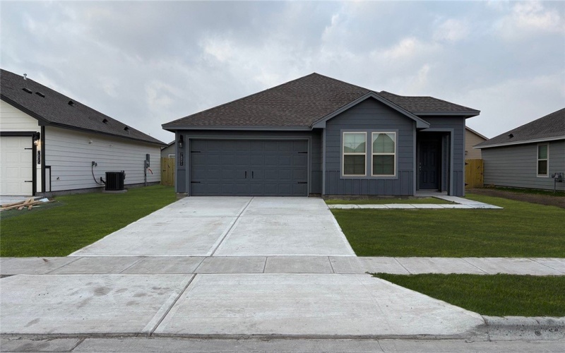 7801 Spiderman Drive, Corpus Christi, TX 78414, 3 Habitaciones Habitaciones , ,2 BañosBaños,Residential,En Venta,7801 Spiderman Drive,456585