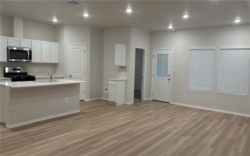 7801 Spiderman Drive, Corpus Christi, TX 78414, 3 Habitaciones Habitaciones , ,2 BañosBaños,Residential,En Venta,7801 Spiderman Drive,456585