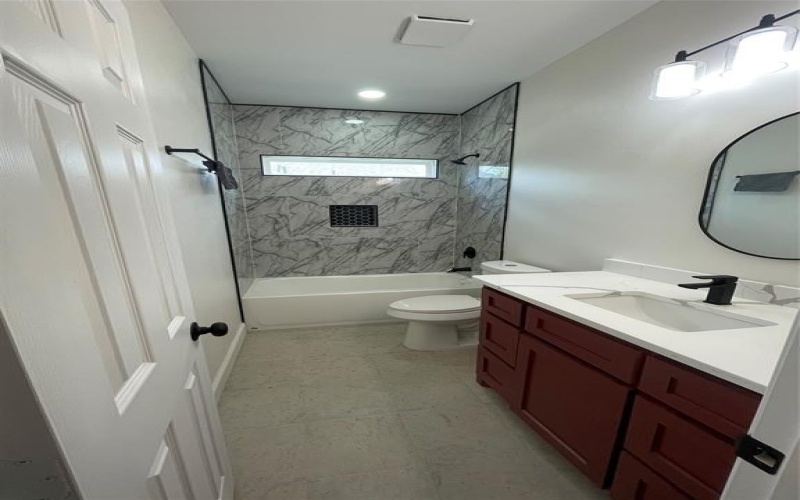 1520 Harris Street, Gainesville, TX 76240, 3 Habitaciones Habitaciones , ,2 BañosBaños,Residential,En Venta,1520 Harris Street,20975816