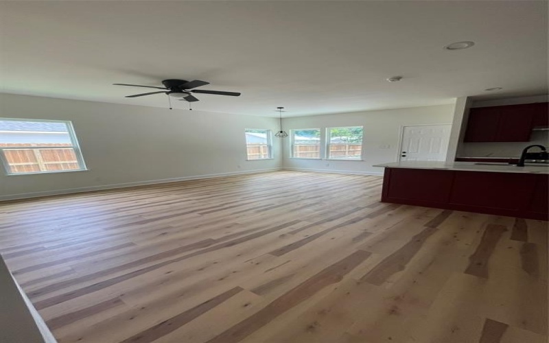 1520 Harris Street, Gainesville, TX 76240, 3 Habitaciones Habitaciones , ,2 BañosBaños,Residential,En Venta,1520 Harris Street,20975816