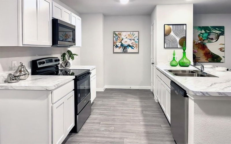 849 Eagles Nest Drive, Cleburne, TX 76031, 6 Habitaciones Habitaciones , ,5 BañosBaños,Residential,En Venta,849 Eagles Nest Drive,0,20975862