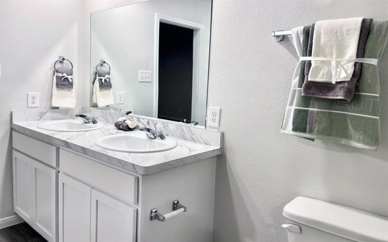 849 Eagles Nest Drive, Cleburne, TX 76031, 6 Habitaciones Habitaciones , ,5 BañosBaños,Residential,En Venta,849 Eagles Nest Drive,0,20975862