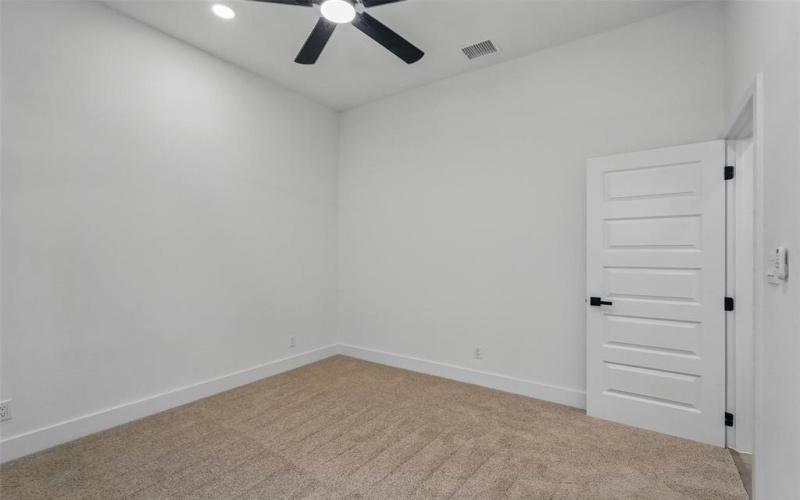2910 Brigham Lane, Dallas, TX 75215, 4 Bedrooms Bedrooms, ,2 BathroomsBathrooms,Residential,For Sale,2910 Brigham Lane,20975931