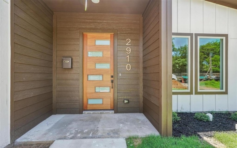 2910 Brigham Lane, Dallas, TX 75215, 4 Bedrooms Bedrooms, ,2 BathroomsBathrooms,Residential,For Sale,2910 Brigham Lane,20975931