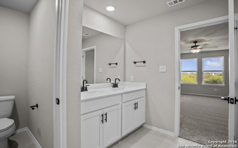 3230 Blantyre, Converse, TX 78109, 4 Habitaciones Habitaciones , ,2 BañosBaños,Residential,En Venta,3230 Blantyre,0,1877260