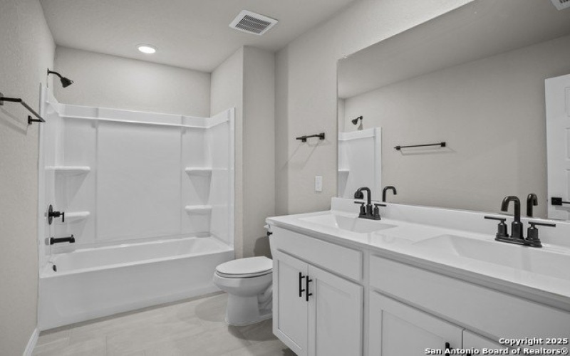 3230 Blantyre, Converse, TX 78109, 4 Habitaciones Habitaciones , ,2 BañosBaños,Residential,En Venta,3230 Blantyre,0,1877260