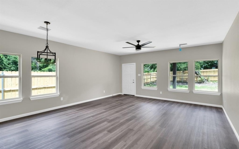 5136 Farnsworth Avenue, Fort Worth, TX 76107, 4 Habitaciones Habitaciones , ,3 BañosBaños,Residential,En Venta,5136 Farnsworth Avenue,20971033