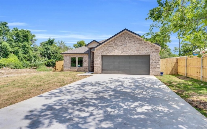 5136 Farnsworth Avenue, Fort Worth, TX 76107, 4 Habitaciones Habitaciones , ,3 BañosBaños,Residential,En Venta,5136 Farnsworth Avenue,20971033