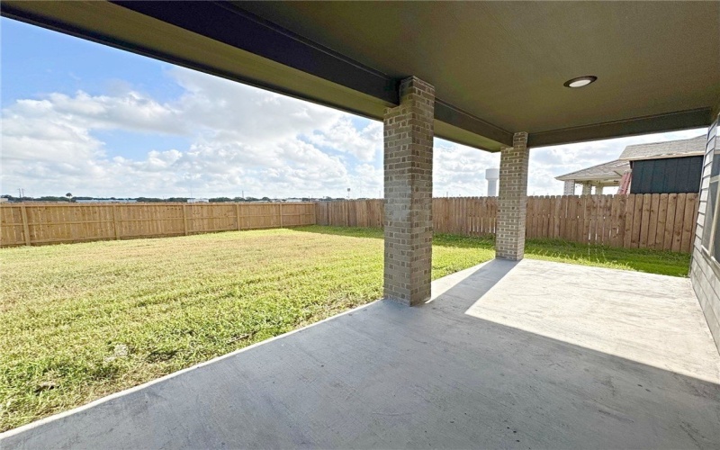9502 Spanish Oak Drive, Corpus Christi, TX 78410, 3 Bedrooms Bedrooms, ,3 BathroomsBathrooms,Residential,For Sale,9502 Spanish Oak Drive,0,456594