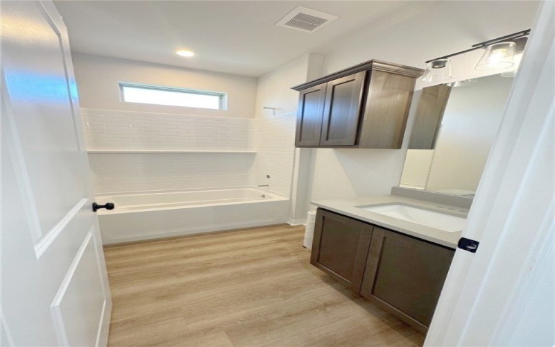 9502 Spanish Oak Drive, Corpus Christi, TX 78410, 3 Bedrooms Bedrooms, ,3 BathroomsBathrooms,Residential,For Sale,9502 Spanish Oak Drive,456594