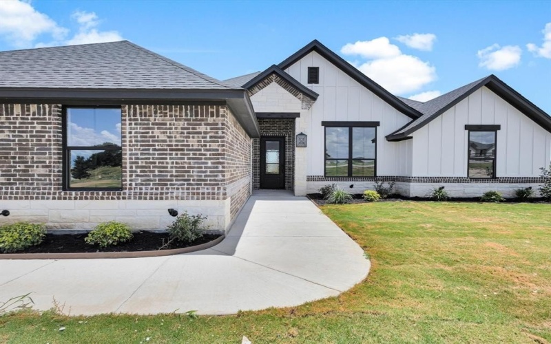 2004 Downslope Lane, Weatherford, TX 76087, 4 Habitaciones Habitaciones , ,2 BañosBaños,Residential,En Venta,2004 Downslope Lane,20972995